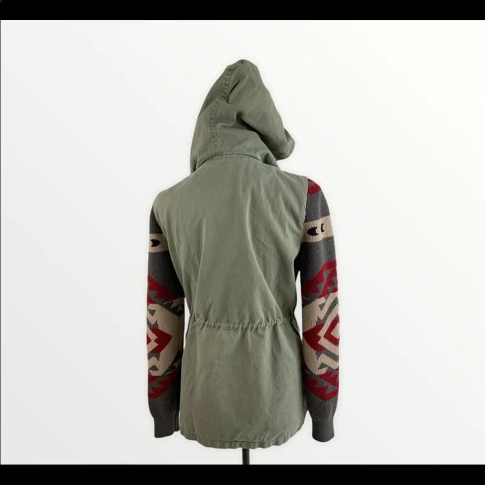 Thread Supply Women's Small Jacket: - image 6